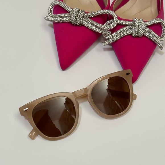 BRAND NEW WOMEN’S BROWN SUNGLASSES - Picture 7 of 7